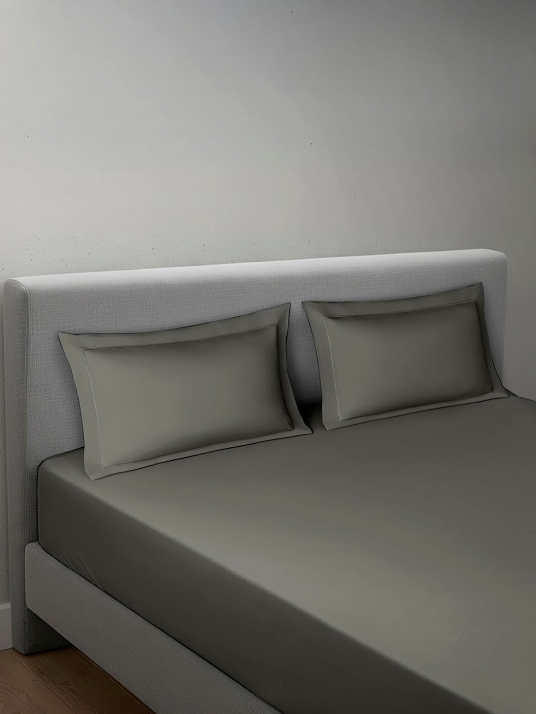 CEMENT KING BED SHEET SET