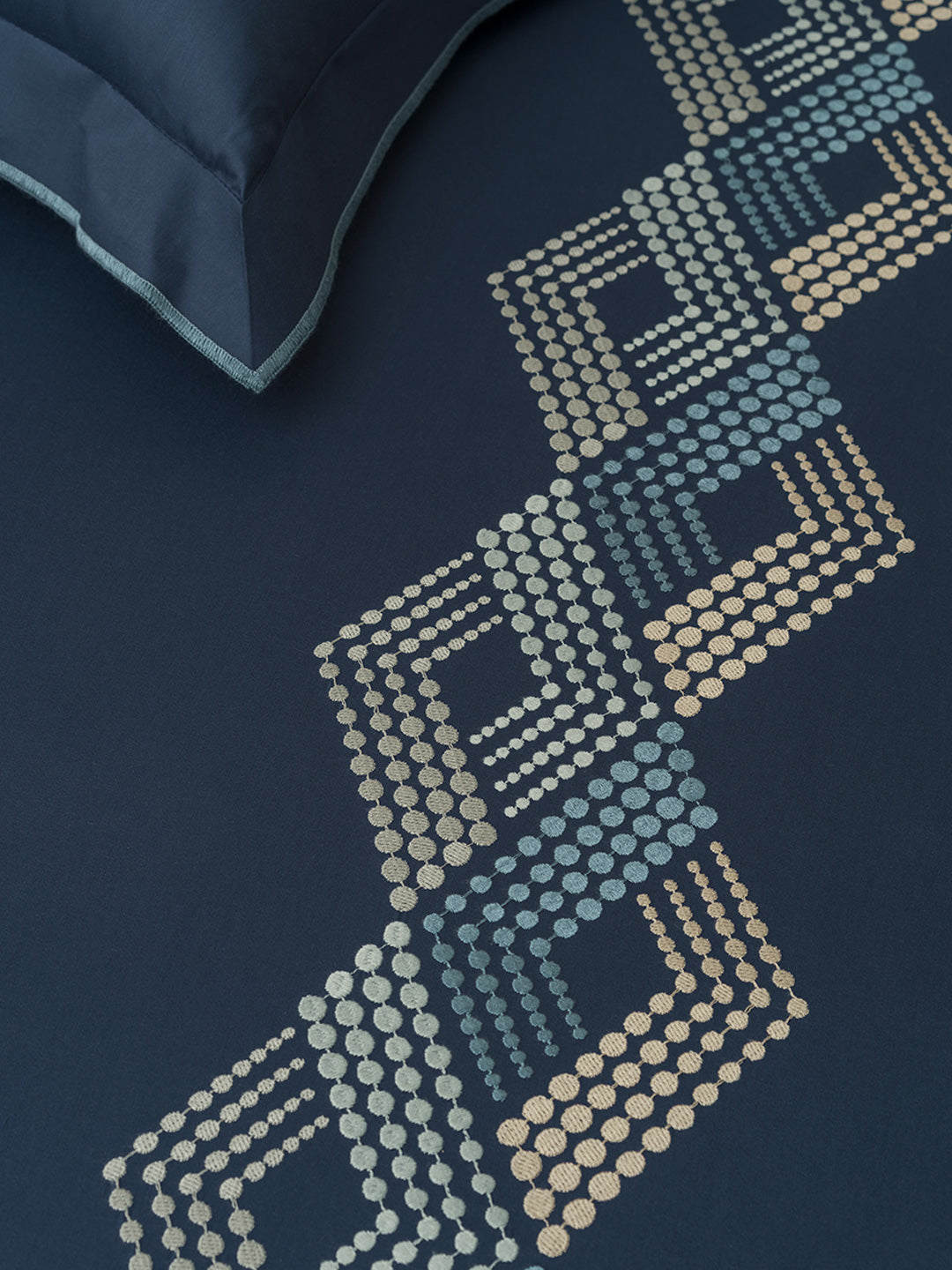 LUCID-NAVY KING BED SHEET SET