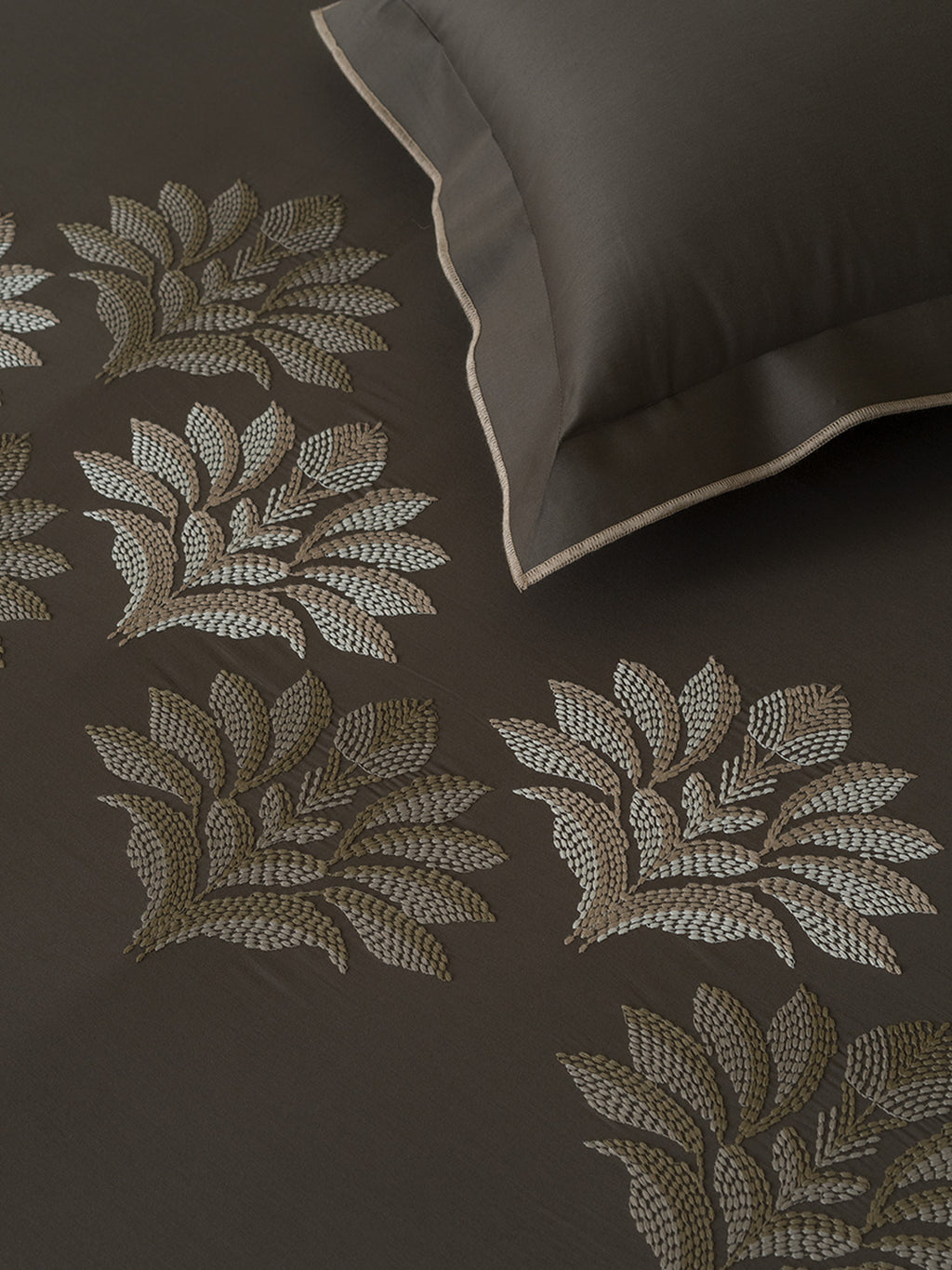 SYLORA-CHARCOAL KING BED SHEET SET