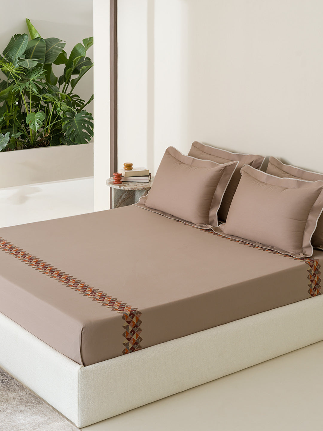 PINNACLE-TAUPE KING BED SHEET SET