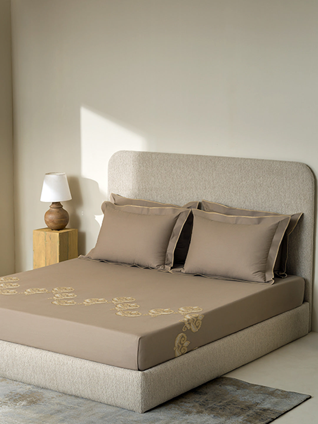 SERAPHINA-WALNUT KING BED SHEET SET