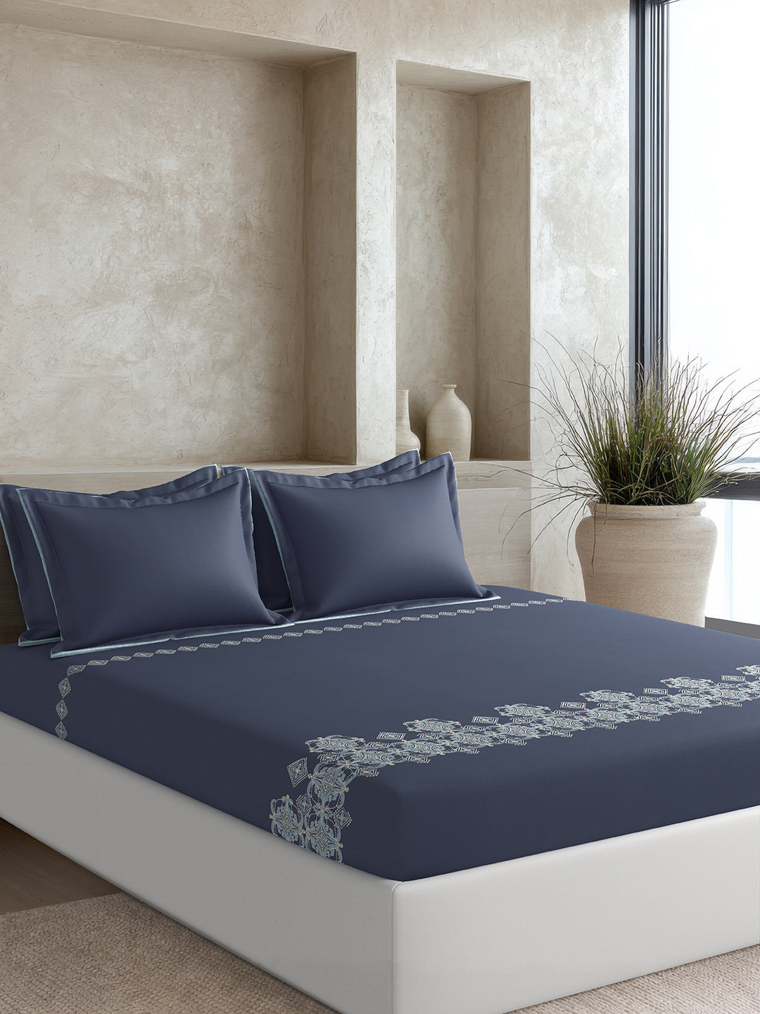 LORENZO-NAVY KING BED SHEET SET