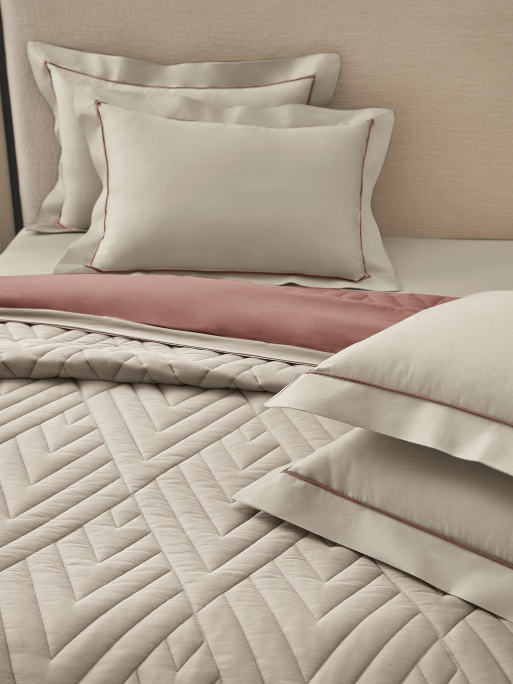 GARNET-LINEN - DUSKY REVERSIBLE DOUBLE COMFORTER