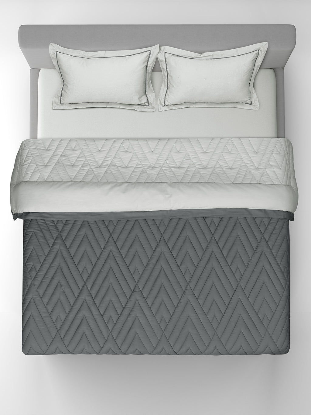 GARNET-GRIFFIN - SILVER REVERSIBLE SINGLE COMFORTER