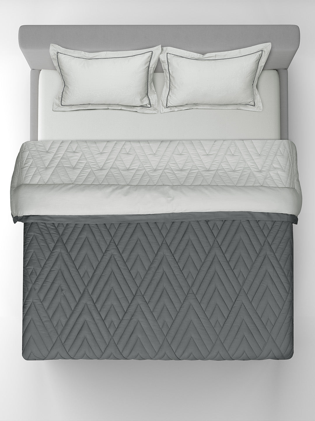 GARNET-GRIFFIN - SILVER REVERSIBLE SINGLE COMFORTER