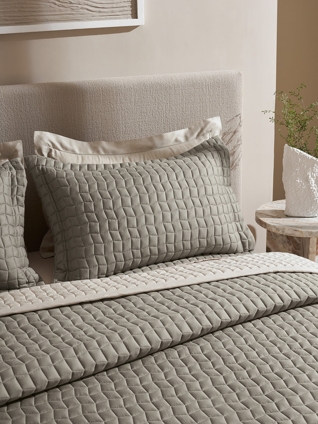 COBBLE-STONE AND CINDER DOUBLE QUILTED BED SPREAD
