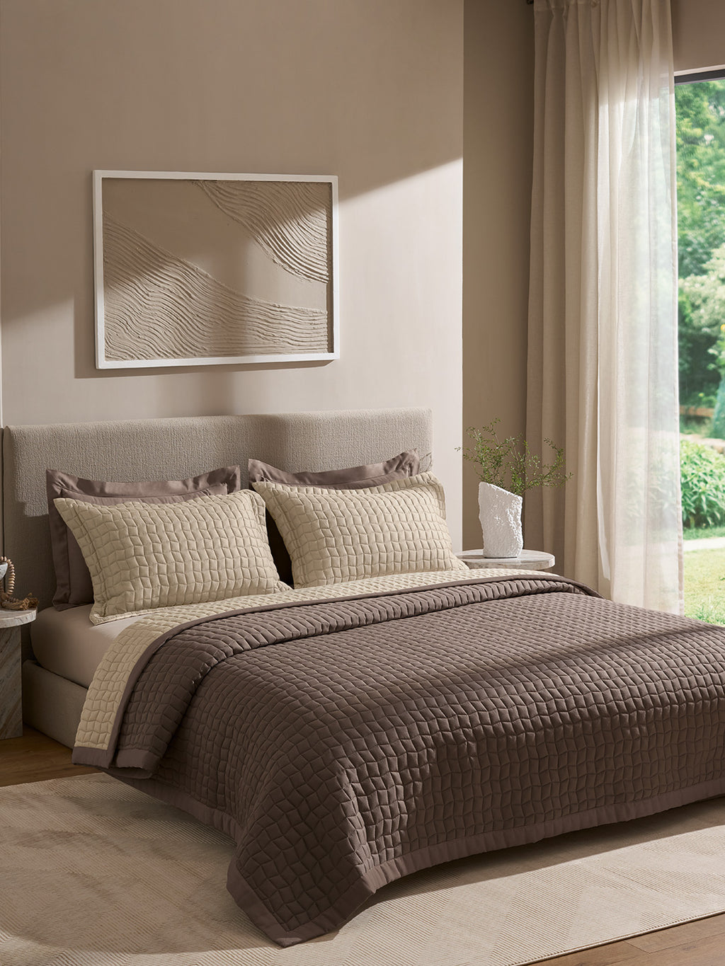 COBBLE-LINEN AND PINECONE DOUBLE QUILTED BED SPREAD
