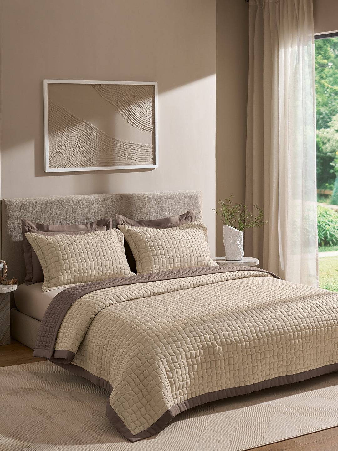 COBBLE-LINEN AND PINECONE DOUBLE QUILTED BED SPREAD