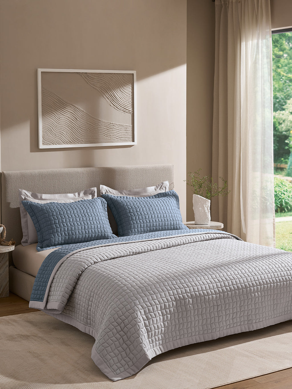 COBBLE-FADED DENIM AND ALLOY DOUBLE QUILTED BED SPREAD