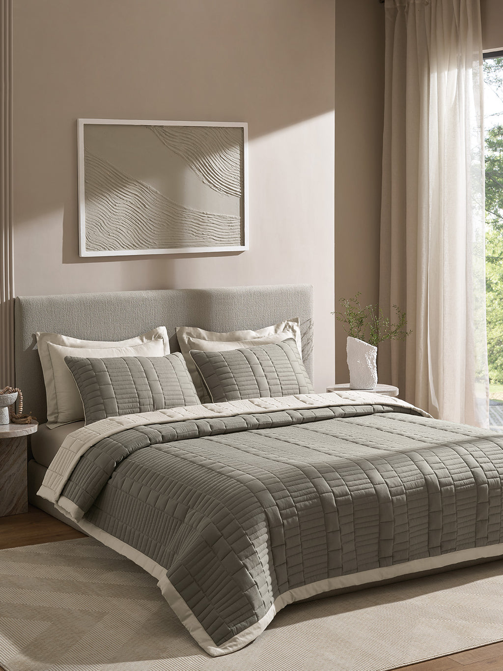 CASTLE-STONE AND CINDER DOUBLE QUILTED BED SPREAD