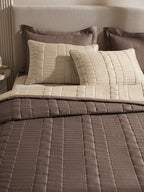 CASTLE-LINEN AND PINECONE DOUBLE QUILTED BED SPREAD