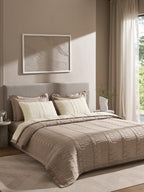 CASTLE-MARSHMALLOW AND TAUPE DOUBLE QUILTED BED SPREAD