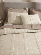 CASTLE-MARSHMALLOW AND TAUPE DOUBLE QUILTED BED SPREAD