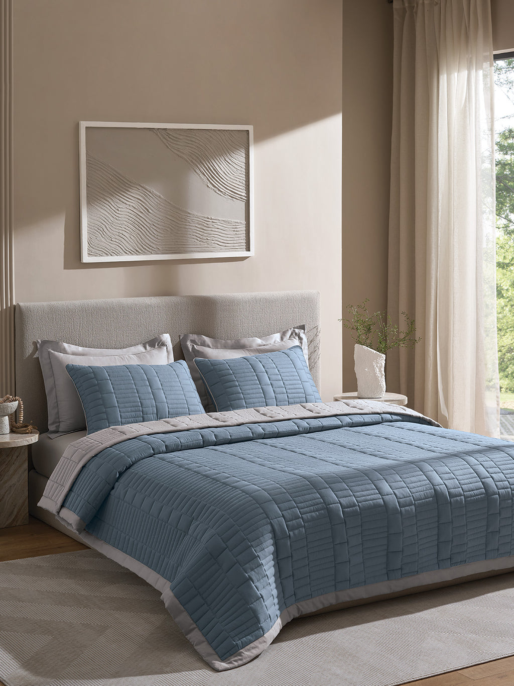 CASTLE-FADED DENIM AND ALLOY DOUBLE QUILTED BED SPREAD