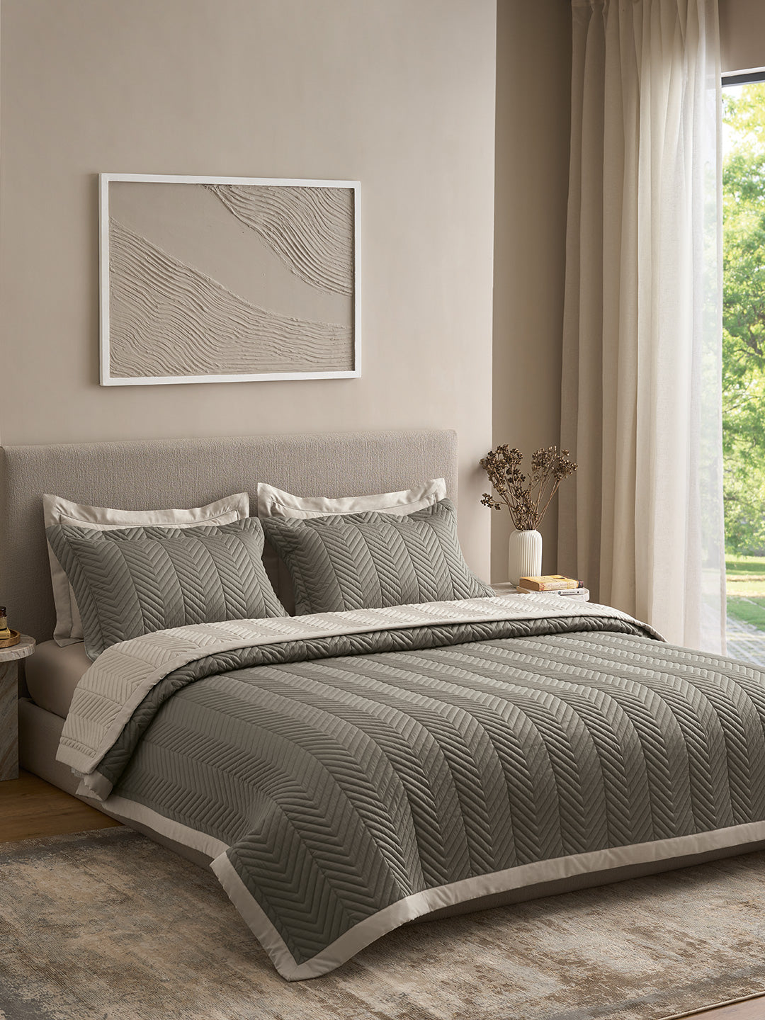 VECTRA-STONE AND CINDER DOUBLE QUILTED BED SPREAD