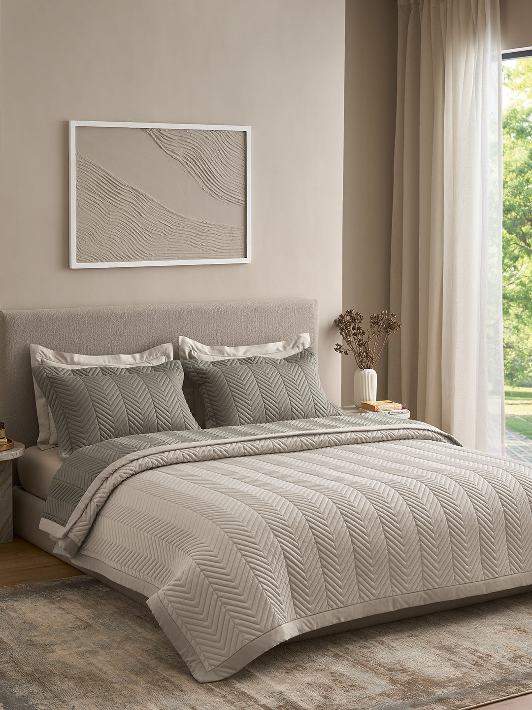 VECTRA-STONE AND CINDER DOUBLE QUILTED BED SPREAD