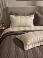 VECTRA-LINEN AND PINECONE DOUBLE QUILTED BED SPREAD