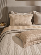 VECTRA-NATURAL AND LATTE DOUBLE QUILTED BED SPREAD