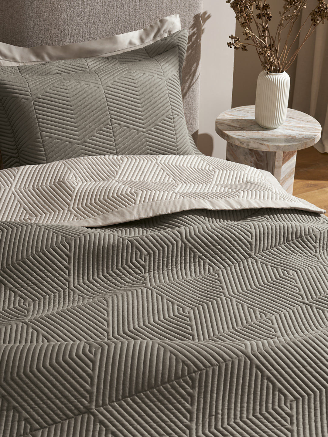 STRATA-STONE AND CINDER DOUBLE QUILTED BED SPREAD