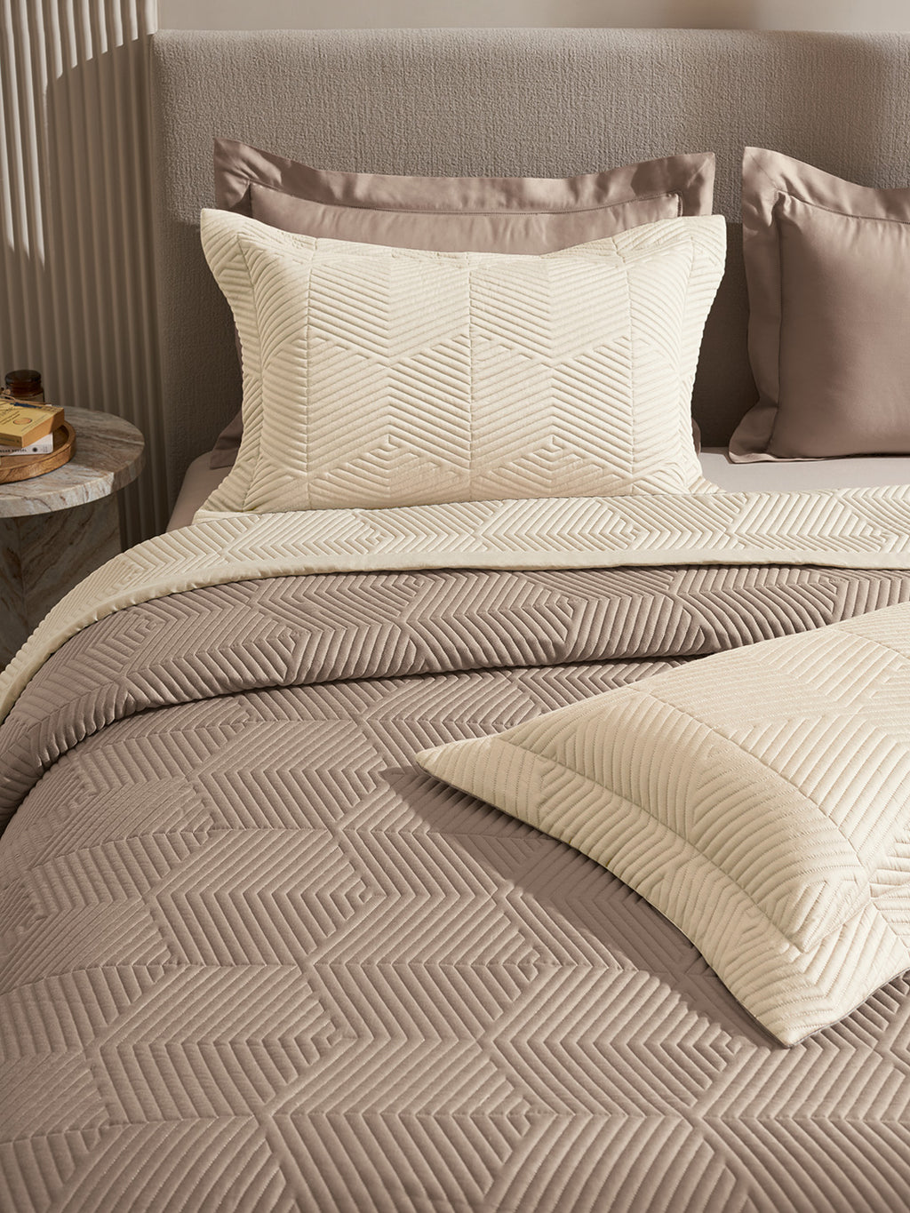 STRATA-MARSHMALLOW AND TAUPE DOUBLE QUILTED BED SPREAD