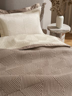 STRATA-MARSHMALLOW AND TAUPE DOUBLE QUILTED BED SPREAD