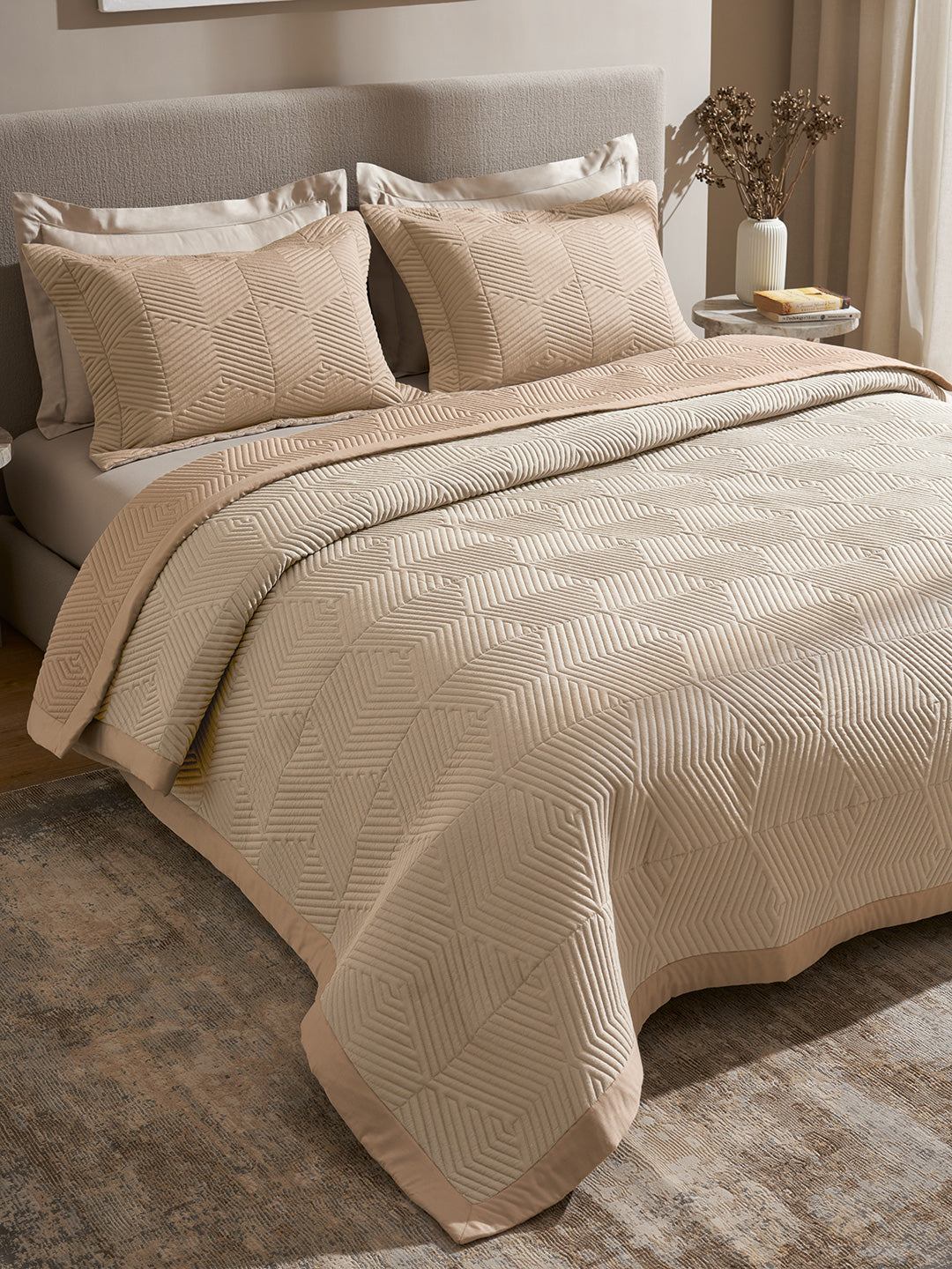 STRATA-NATURAL AND LATTE DOUBLE QUILTED BED SPREAD