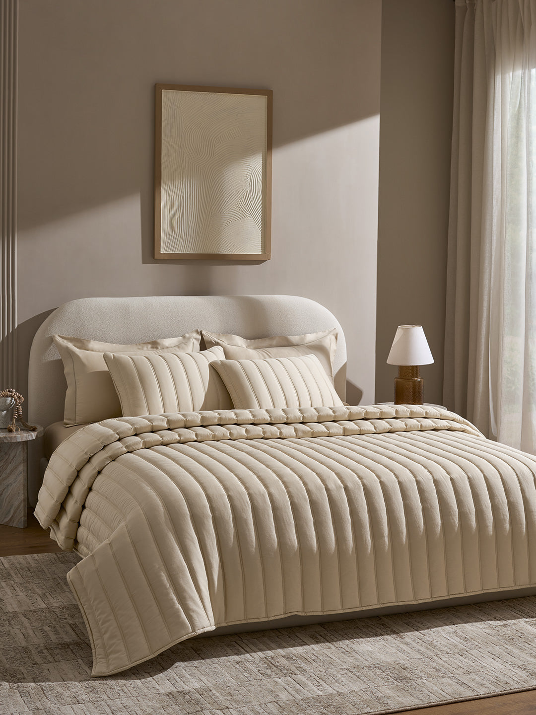AVENUE-WHITE SAND  DOUBLE QUILTED BED SPREAD