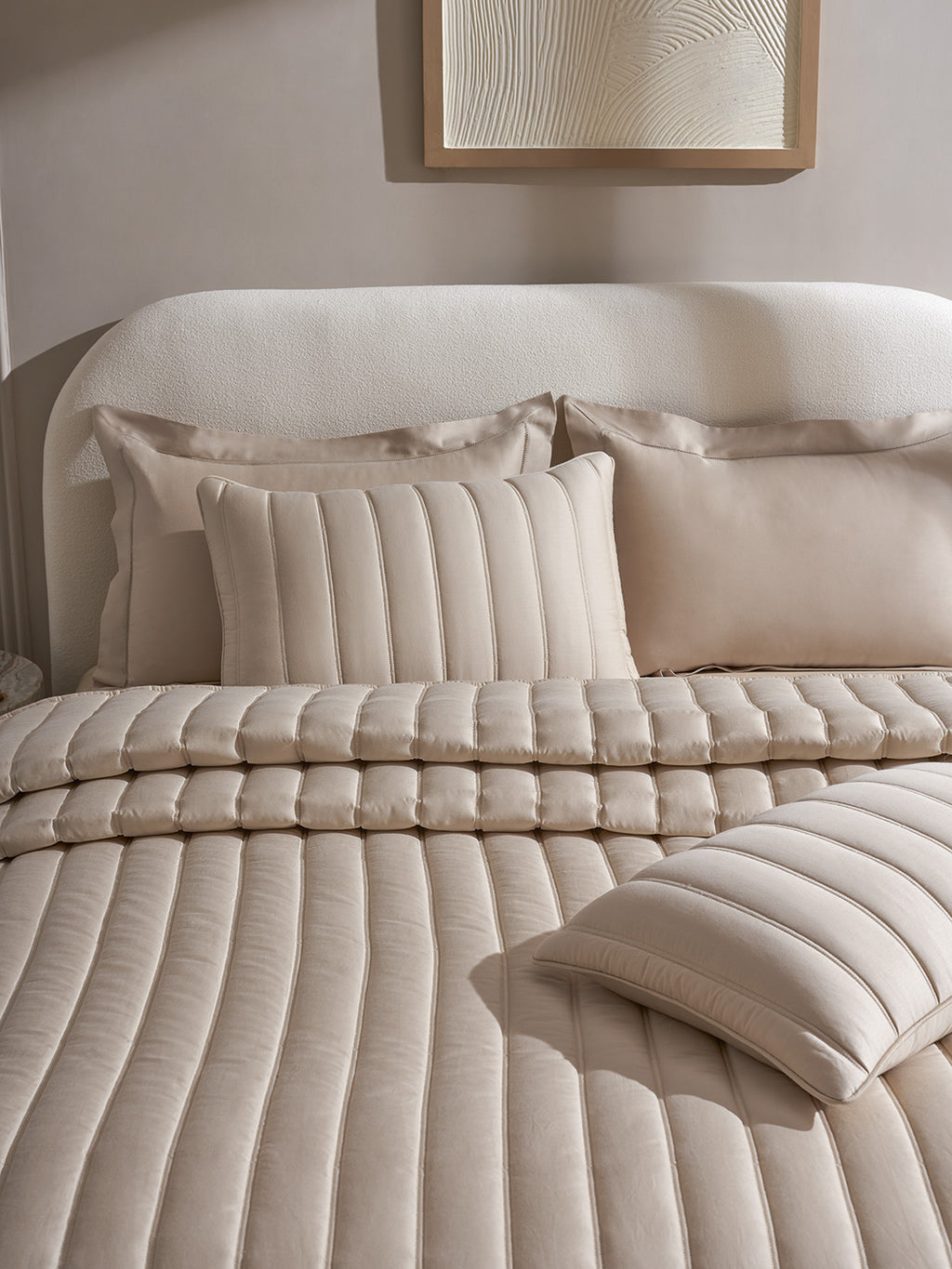 AVENUE-BISCUIT DOUBLE QUILTED BED SPREAD