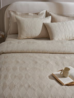 TRESTLE-LINEN DOUBLE QUILTED BED SPREAD