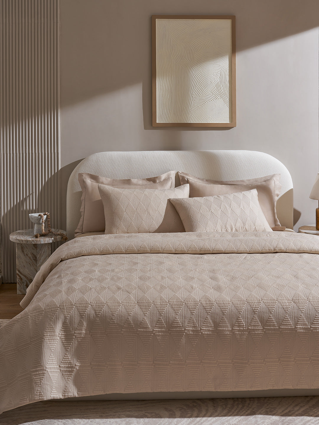 TRESTLE-BISCUIT DOUBLE QUILTED BED SPREAD
