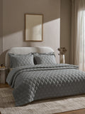 HIVE-GRIFFIN DOUBLE QUILTED BED SPREAD