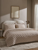 HIVE-BISCUIT DOUBLE QUILTED BED SPREAD