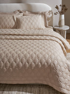 HIVE-BISCUIT DOUBLE QUILTED BED SPREAD