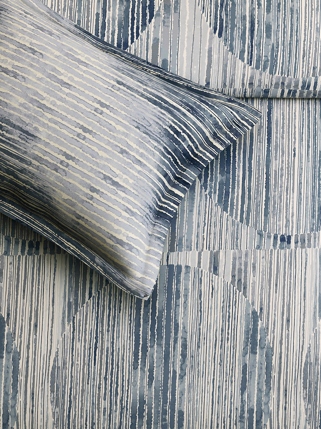 CALICO-DENIM BLUE KING BED SHEET SET